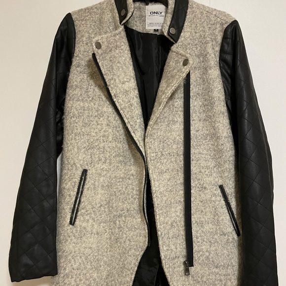 Only- Faux leather coat - Picture 3 of 4